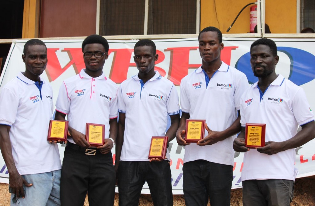 The-Kumasi-Mall-safety-representatives-proudly-displaying-there-awards-presented-at-the-ceremony.-1024x672.jpg